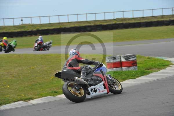 Motorcycle action photographs;Trackday digital images;Ty croes;anglesey;anglesey photographs;event digital images;eventdigitalimages;no limits trackday;peter wileman photography;trac mon;trackday;trackday photos