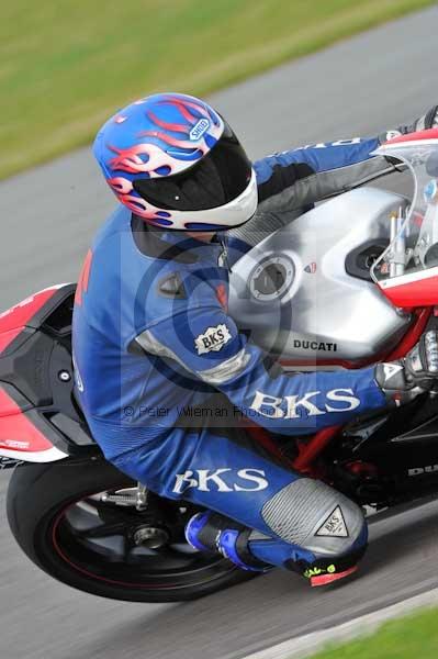 Motorcycle action photographs;Trackday digital images;Ty croes;anglesey;anglesey photographs;event digital images;eventdigitalimages;no limits trackday;peter wileman photography;trac mon;trackday;trackday photos