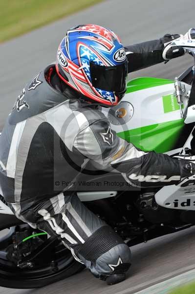 Motorcycle action photographs;Trackday digital images;Ty croes;anglesey;anglesey photographs;event digital images;eventdigitalimages;no limits trackday;peter wileman photography;trac mon;trackday;trackday photos