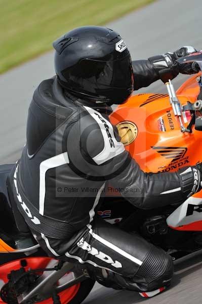 Motorcycle action photographs;Trackday digital images;Ty croes;anglesey;anglesey photographs;event digital images;eventdigitalimages;no limits trackday;peter wileman photography;trac mon;trackday;trackday photos