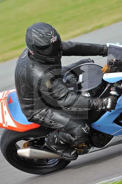 Motorcycle action photographs;Trackday digital images;Ty croes;anglesey;anglesey photographs;event digital images;eventdigitalimages;no limits trackday;peter wileman photography;trac mon;trackday;trackday photos