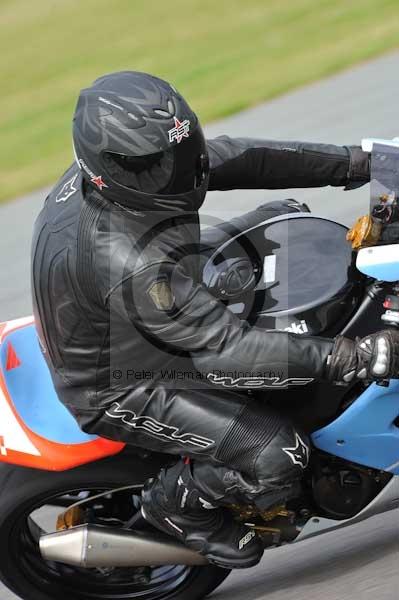 Motorcycle action photographs;Trackday digital images;Ty croes;anglesey;anglesey photographs;event digital images;eventdigitalimages;no limits trackday;peter wileman photography;trac mon;trackday;trackday photos