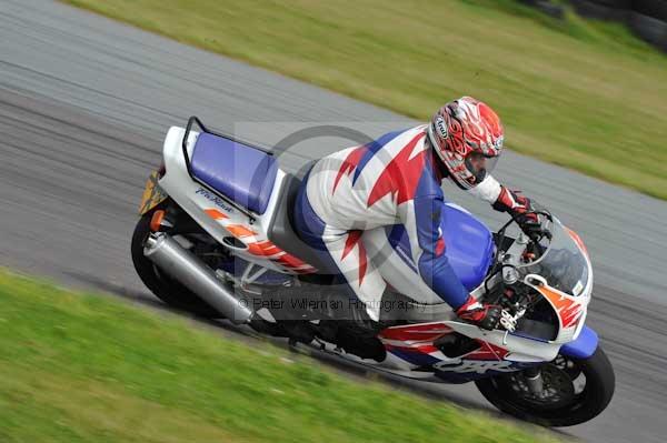 Motorcycle action photographs;Trackday digital images;Ty croes;anglesey;anglesey photographs;event digital images;eventdigitalimages;no limits trackday;peter wileman photography;trac mon;trackday;trackday photos