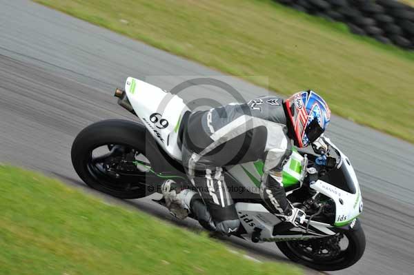 Motorcycle action photographs;Trackday digital images;Ty croes;anglesey;anglesey photographs;event digital images;eventdigitalimages;no limits trackday;peter wileman photography;trac mon;trackday;trackday photos