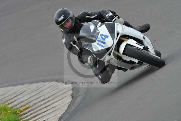 Motorcycle action photographs;Trackday digital images;Ty croes;anglesey;anglesey photographs;event digital images;eventdigitalimages;no limits trackday;peter wileman photography;trac mon;trackday;trackday photos