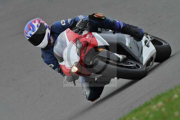 Motorcycle action photographs;Trackday digital images;Ty croes;anglesey;anglesey photographs;event digital images;eventdigitalimages;no limits trackday;peter wileman photography;trac mon;trackday;trackday photos