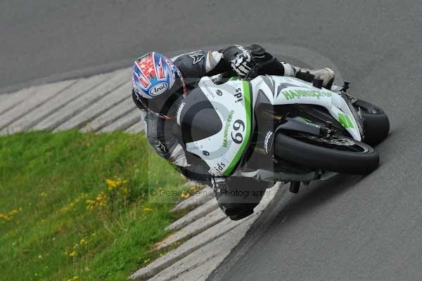 Motorcycle action photographs;Trackday digital images;Ty croes;anglesey;anglesey photographs;event digital images;eventdigitalimages;no limits trackday;peter wileman photography;trac mon;trackday;trackday photos