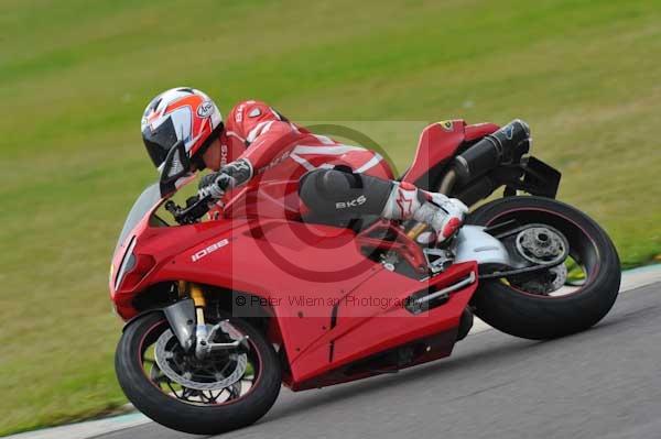 Motorcycle action photographs;Trackday digital images;Ty croes;anglesey;anglesey photographs;event digital images;eventdigitalimages;no limits trackday;peter wileman photography;trac mon;trackday;trackday photos