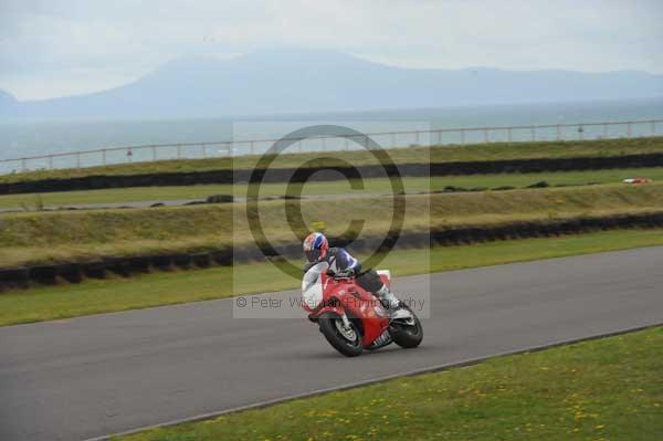 Motorcycle action photographs;Trackday digital images;Ty croes;anglesey;anglesey photographs;event digital images;eventdigitalimages;no limits trackday;peter wileman photography;trac mon;trackday;trackday photos