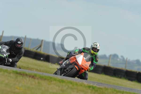 Motorcycle action photographs;Trackday digital images;Ty croes;anglesey;anglesey photographs;event digital images;eventdigitalimages;no limits trackday;peter wileman photography;trac mon;trackday;trackday photos