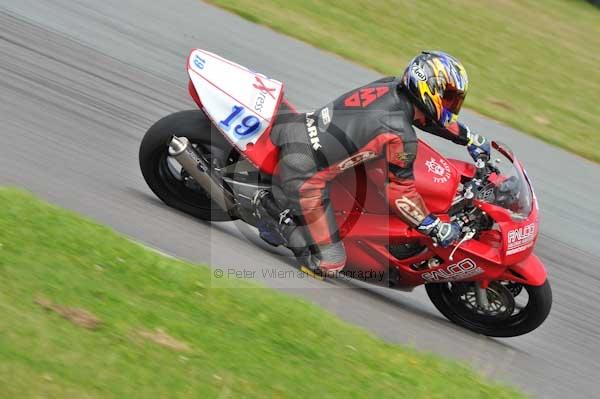 Motorcycle action photographs;Trackday digital images;Ty croes;anglesey;anglesey photographs;event digital images;eventdigitalimages;no limits trackday;peter wileman photography;trac mon;trackday;trackday photos