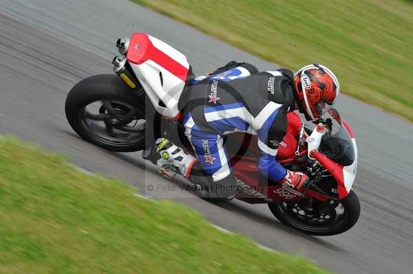 Motorcycle action photographs;Trackday digital images;Ty croes;anglesey;anglesey photographs;event digital images;eventdigitalimages;no limits trackday;peter wileman photography;trac mon;trackday;trackday photos