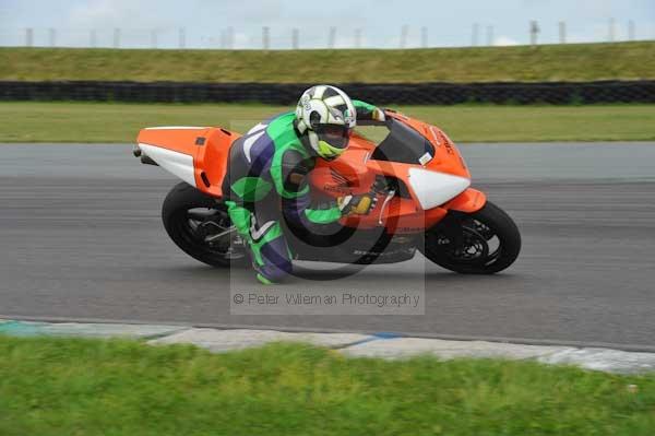 Motorcycle action photographs;Trackday digital images;Ty croes;anglesey;anglesey photographs;event digital images;eventdigitalimages;no limits trackday;peter wileman photography;trac mon;trackday;trackday photos