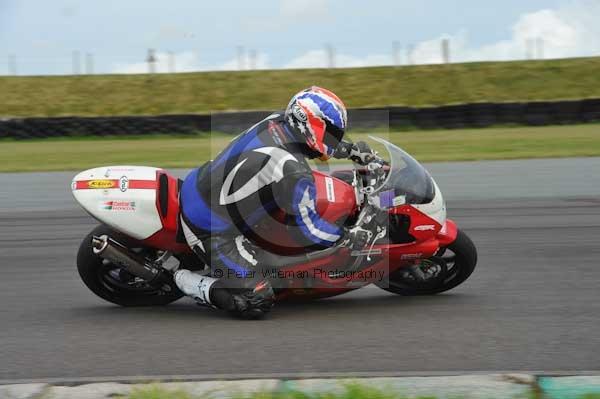 Motorcycle action photographs;Trackday digital images;Ty croes;anglesey;anglesey photographs;event digital images;eventdigitalimages;no limits trackday;peter wileman photography;trac mon;trackday;trackday photos