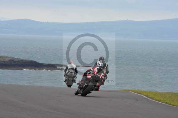 Motorcycle action photographs;Trackday digital images;Ty croes;anglesey;anglesey photographs;event digital images;eventdigitalimages;no limits trackday;peter wileman photography;trac mon;trackday;trackday photos