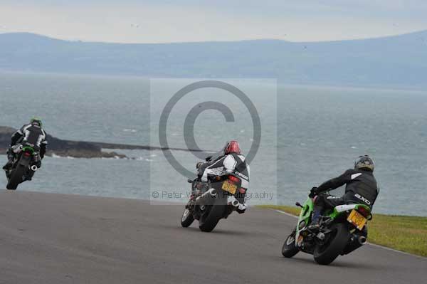 Motorcycle action photographs;Trackday digital images;Ty croes;anglesey;anglesey photographs;event digital images;eventdigitalimages;no limits trackday;peter wileman photography;trac mon;trackday;trackday photos