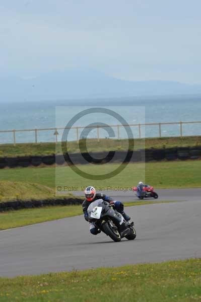 Motorcycle action photographs;Trackday digital images;Ty croes;anglesey;anglesey photographs;event digital images;eventdigitalimages;no limits trackday;peter wileman photography;trac mon;trackday;trackday photos