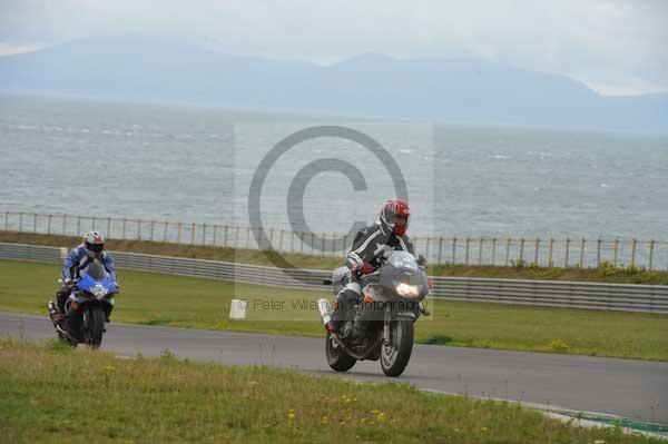 Motorcycle action photographs;Trackday digital images;Ty croes;anglesey;anglesey photographs;event digital images;eventdigitalimages;no limits trackday;peter wileman photography;trac mon;trackday;trackday photos