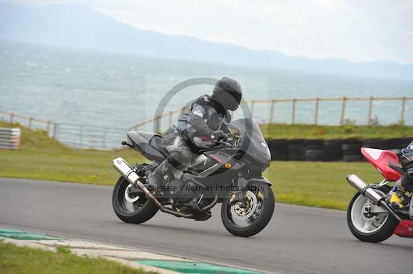 Motorcycle action photographs;Trackday digital images;Ty croes;anglesey;anglesey photographs;event digital images;eventdigitalimages;no limits trackday;peter wileman photography;trac mon;trackday;trackday photos