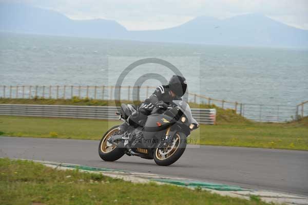 Motorcycle action photographs;Trackday digital images;Ty croes;anglesey;anglesey photographs;event digital images;eventdigitalimages;no limits trackday;peter wileman photography;trac mon;trackday;trackday photos