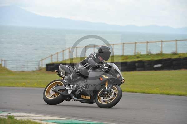 Motorcycle action photographs;Trackday digital images;Ty croes;anglesey;anglesey photographs;event digital images;eventdigitalimages;no limits trackday;peter wileman photography;trac mon;trackday;trackday photos