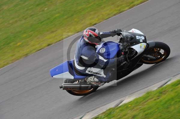 Motorcycle action photographs;Trackday digital images;Ty croes;anglesey;anglesey photographs;event digital images;eventdigitalimages;no limits trackday;peter wileman photography;trac mon;trackday;trackday photos