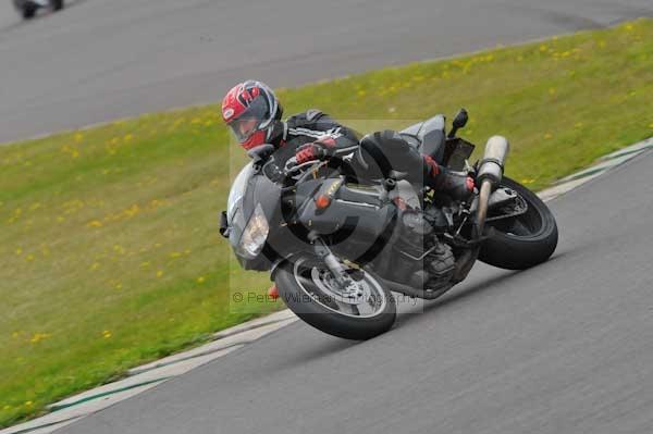 Motorcycle action photographs;Trackday digital images;Ty croes;anglesey;anglesey photographs;event digital images;eventdigitalimages;no limits trackday;peter wileman photography;trac mon;trackday;trackday photos