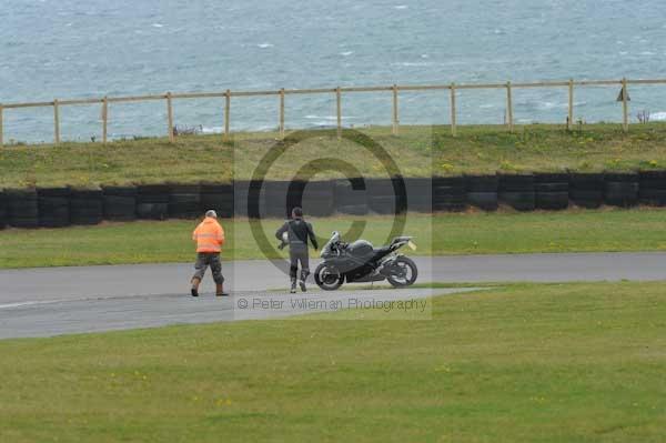 Motorcycle action photographs;Trackday digital images;Ty croes;anglesey;anglesey photographs;event digital images;eventdigitalimages;no limits trackday;peter wileman photography;trac mon;trackday;trackday photos