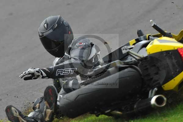 Motorcycle action photographs;Trackday digital images;Ty croes;anglesey;anglesey photographs;event digital images;eventdigitalimages;no limits trackday;peter wileman photography;trac mon;trackday;trackday photos