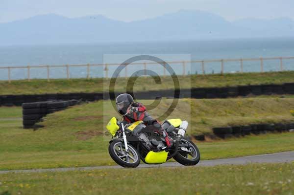 Motorcycle action photographs;Trackday digital images;Ty croes;anglesey;anglesey photographs;event digital images;eventdigitalimages;no limits trackday;peter wileman photography;trac mon;trackday;trackday photos