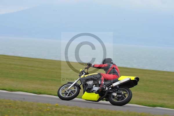 Motorcycle action photographs;Trackday digital images;Ty croes;anglesey;anglesey photographs;event digital images;eventdigitalimages;no limits trackday;peter wileman photography;trac mon;trackday;trackday photos