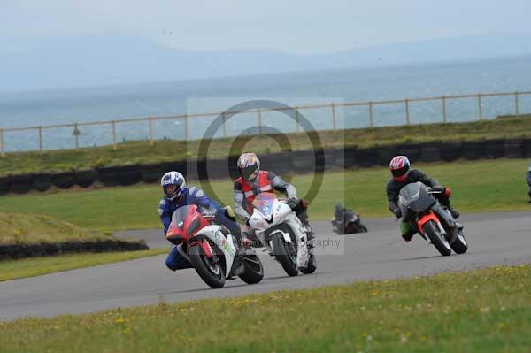 Motorcycle action photographs;Trackday digital images;Ty croes;anglesey;anglesey photographs;event digital images;eventdigitalimages;no limits trackday;peter wileman photography;trac mon;trackday;trackday photos