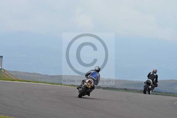 Motorcycle action photographs;Trackday digital images;Ty croes;anglesey;anglesey photographs;event digital images;eventdigitalimages;no limits trackday;peter wileman photography;trac mon;trackday;trackday photos