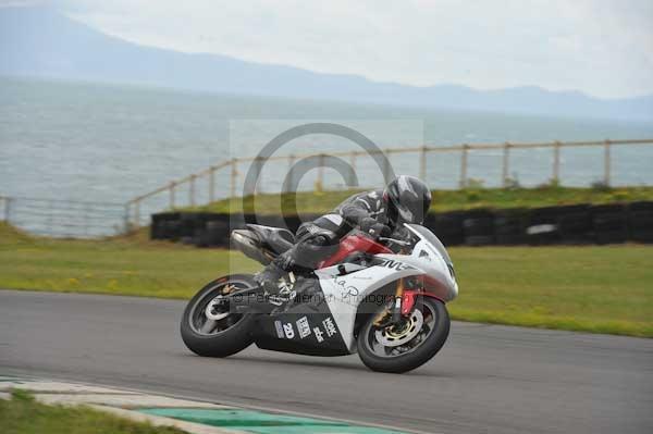 Motorcycle action photographs;Trackday digital images;Ty croes;anglesey;anglesey photographs;event digital images;eventdigitalimages;no limits trackday;peter wileman photography;trac mon;trackday;trackday photos