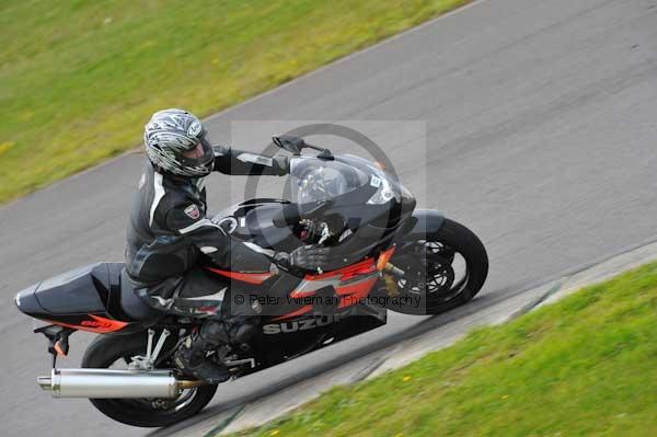 Motorcycle action photographs;Trackday digital images;Ty croes;anglesey;anglesey photographs;event digital images;eventdigitalimages;no limits trackday;peter wileman photography;trac mon;trackday;trackday photos