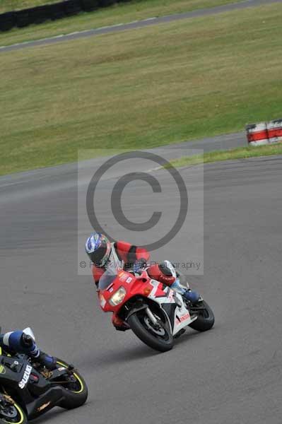 Motorcycle action photographs;Trackday digital images;Ty croes;anglesey;anglesey photographs;event digital images;eventdigitalimages;no limits trackday;peter wileman photography;trac mon;trackday;trackday photos