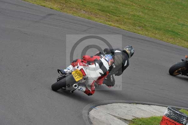 Motorcycle action photographs;Trackday digital images;Ty croes;anglesey;anglesey photographs;event digital images;eventdigitalimages;no limits trackday;peter wileman photography;trac mon;trackday;trackday photos