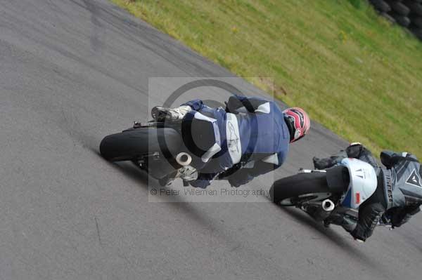 Motorcycle action photographs;Trackday digital images;Ty croes;anglesey;anglesey photographs;event digital images;eventdigitalimages;no limits trackday;peter wileman photography;trac mon;trackday;trackday photos