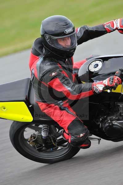 Motorcycle action photographs;Trackday digital images;Ty croes;anglesey;anglesey photographs;event digital images;eventdigitalimages;no limits trackday;peter wileman photography;trac mon;trackday;trackday photos