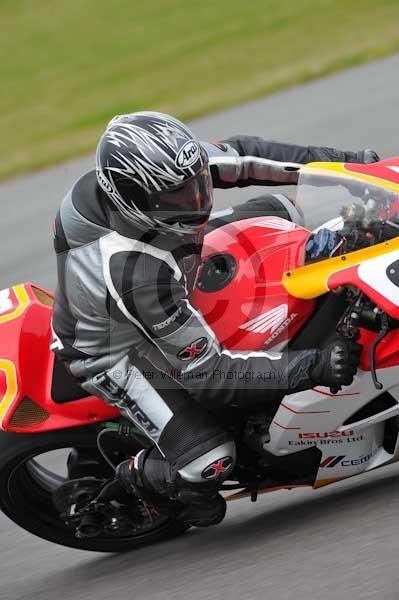 Motorcycle action photographs;Trackday digital images;Ty croes;anglesey;anglesey photographs;event digital images;eventdigitalimages;no limits trackday;peter wileman photography;trac mon;trackday;trackday photos