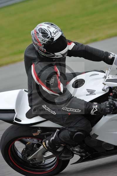 Motorcycle action photographs;Trackday digital images;Ty croes;anglesey;anglesey photographs;event digital images;eventdigitalimages;no limits trackday;peter wileman photography;trac mon;trackday;trackday photos