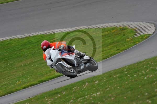 Motorcycle action photographs;Trackday digital images;Ty croes;anglesey;anglesey photographs;event digital images;eventdigitalimages;no limits trackday;peter wileman photography;trac mon;trackday;trackday photos