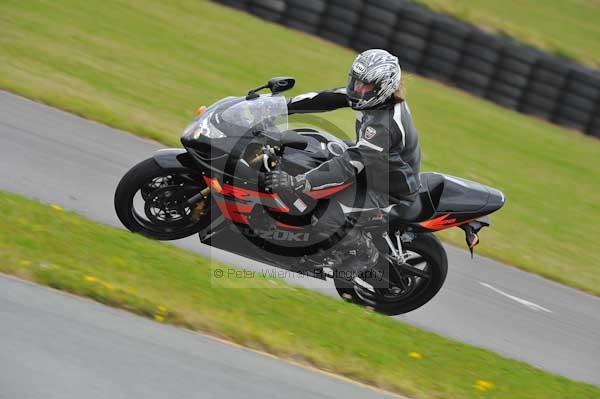 Motorcycle action photographs;Trackday digital images;Ty croes;anglesey;anglesey photographs;event digital images;eventdigitalimages;no limits trackday;peter wileman photography;trac mon;trackday;trackday photos