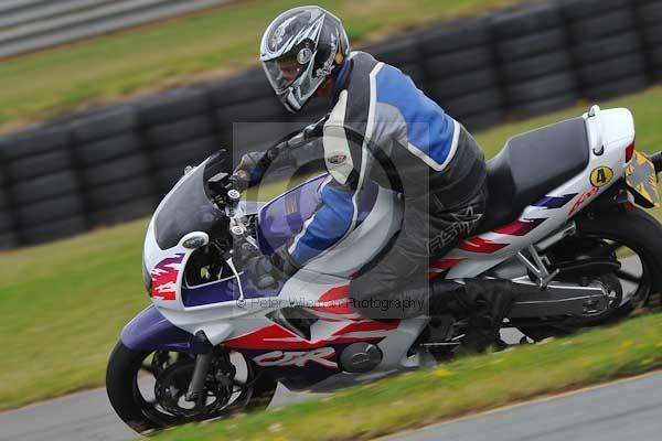 Motorcycle action photographs;Trackday digital images;Ty croes;anglesey;anglesey photographs;event digital images;eventdigitalimages;no limits trackday;peter wileman photography;trac mon;trackday;trackday photos