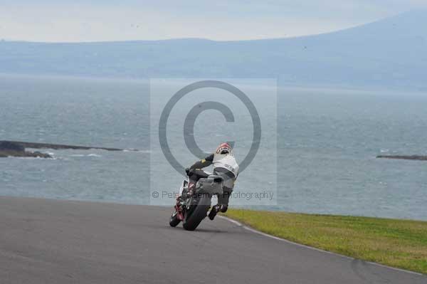 Motorcycle action photographs;Trackday digital images;Ty croes;anglesey;anglesey photographs;event digital images;eventdigitalimages;no limits trackday;peter wileman photography;trac mon;trackday;trackday photos