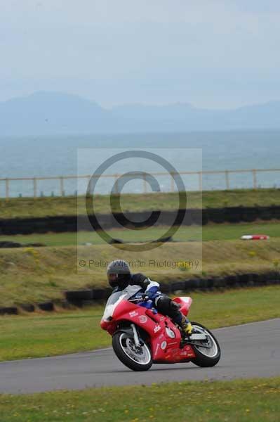 Motorcycle action photographs;Trackday digital images;Ty croes;anglesey;anglesey photographs;event digital images;eventdigitalimages;no limits trackday;peter wileman photography;trac mon;trackday;trackday photos