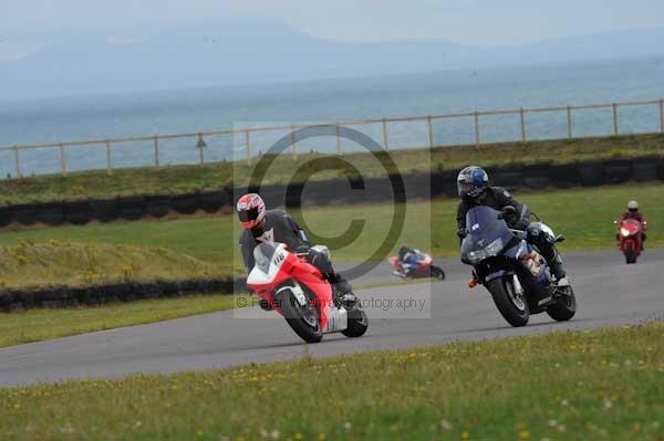 Motorcycle action photographs;Trackday digital images;Ty croes;anglesey;anglesey photographs;event digital images;eventdigitalimages;no limits trackday;peter wileman photography;trac mon;trackday;trackday photos