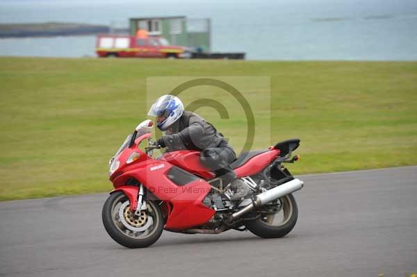 Motorcycle action photographs;Trackday digital images;Ty croes;anglesey;anglesey photographs;event digital images;eventdigitalimages;no limits trackday;peter wileman photography;trac mon;trackday;trackday photos