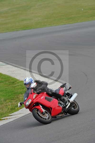 Motorcycle action photographs;Trackday digital images;Ty croes;anglesey;anglesey photographs;event digital images;eventdigitalimages;no limits trackday;peter wileman photography;trac mon;trackday;trackday photos