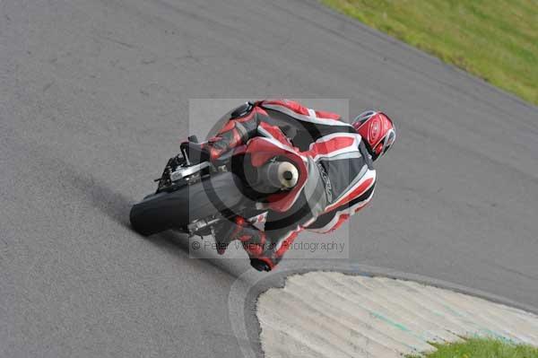 Motorcycle action photographs;Trackday digital images;Ty croes;anglesey;anglesey photographs;event digital images;eventdigitalimages;no limits trackday;peter wileman photography;trac mon;trackday;trackday photos